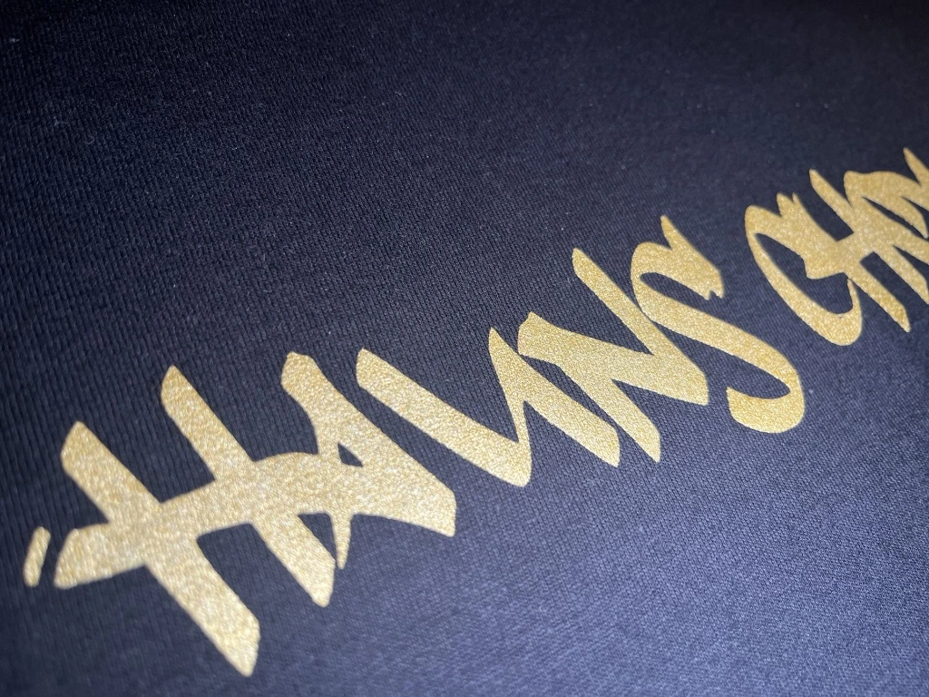 BLK GOLD HC DETAIL.webp